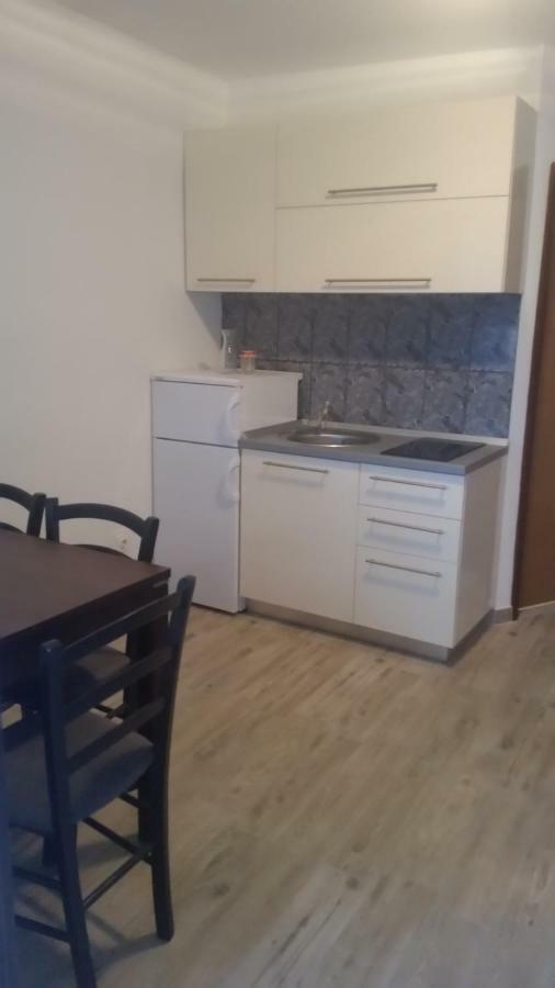 Apartments Lola Biograd Na Moru Eksteriør bilde