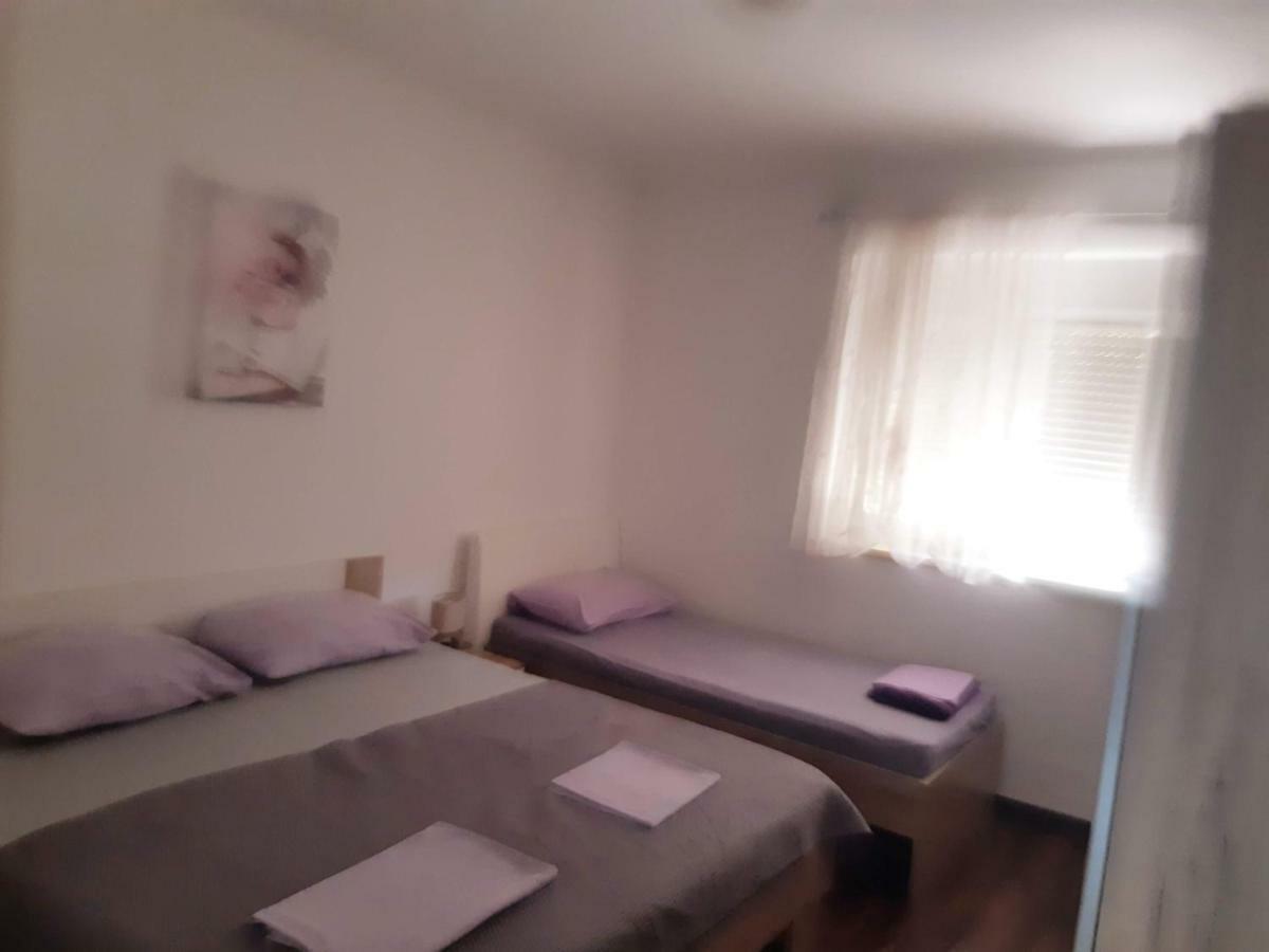 Apartments Lola Biograd Na Moru Eksteriør bilde